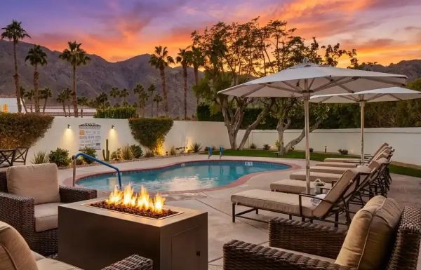 Palm Springs Bachelor Party Resorts for Golf Weekends