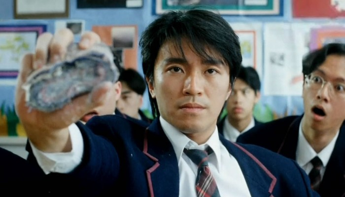 Stephen Chow catches an eraser as wowed students look on in Fight Back to School