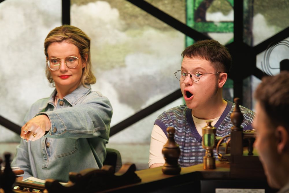 Ally Beardsley and Siobhan Thompson talk life on an airship in Dimension 20’s Cloudward, Ho!