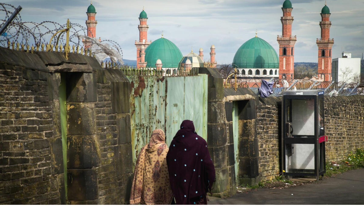 When The Muslims Move In