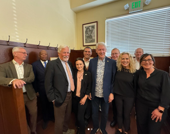 President Bill Clinton at Sam’s Grill and Seafood Restaurant. Instagram photo via @samsgrillsf.