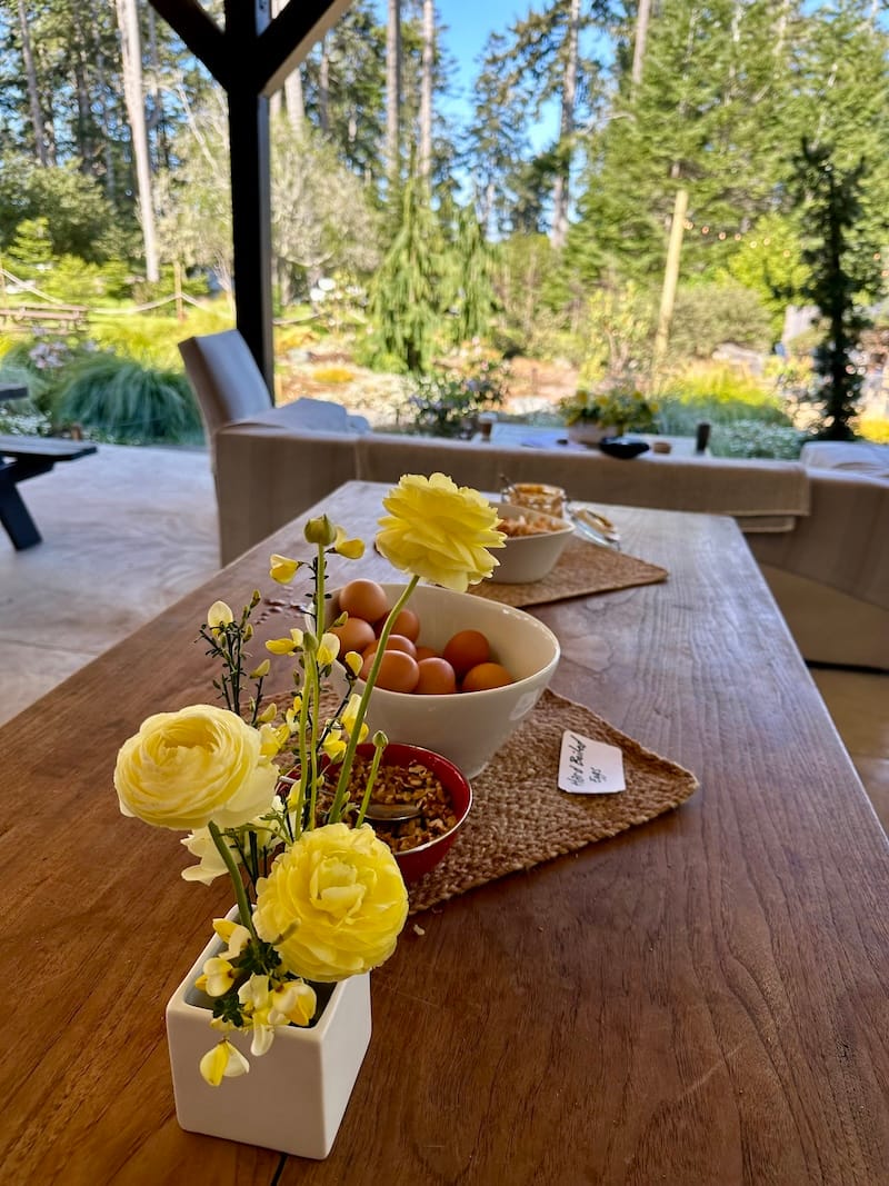 The breakfast bar (and gorgeous setting). Photo: © tablehopper.com.
