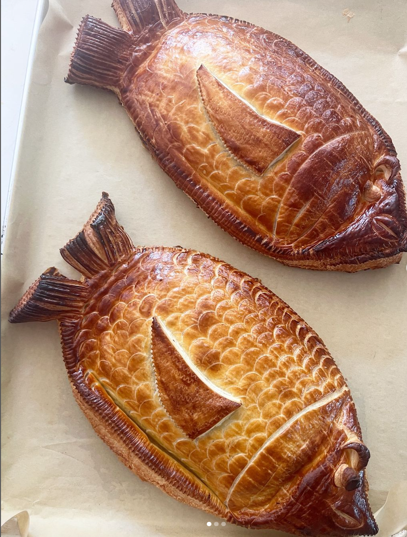 Salmon en croute from Tarts de Feybesse. Instagram photo via @tartsdefeybesse.
