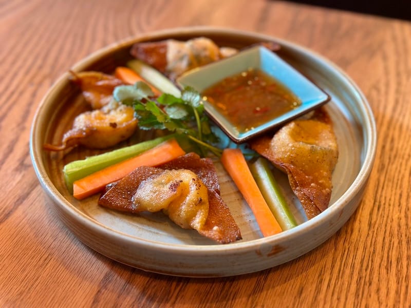 The new tôm bọc chiên giòn (crispy fried shrimp wrapped in wonton paper). Photo: © tablehopper.com.