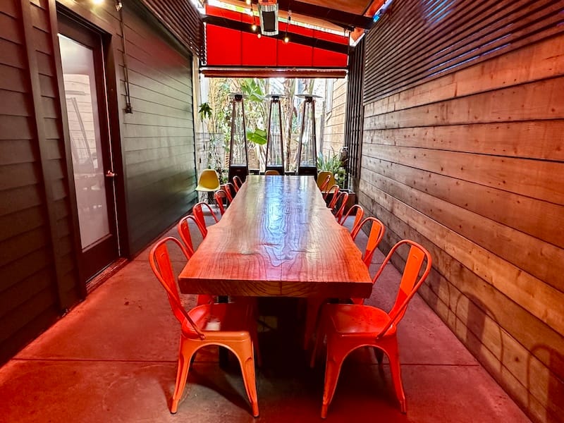 The back patio at Regalito El Mil Amores. Photo: © tablehopper.com.