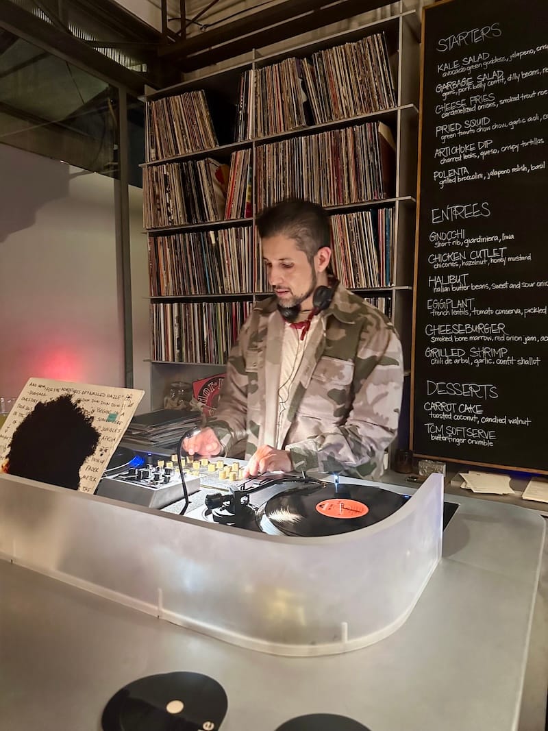 DJ King Most supplied our choice evening soundtrack. Photo: © tablehopper.com.