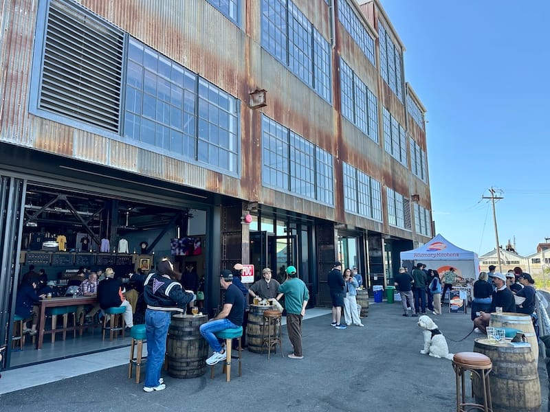 The spacious outdoor patio at Pier 70. Photo: © tablehopper.com.