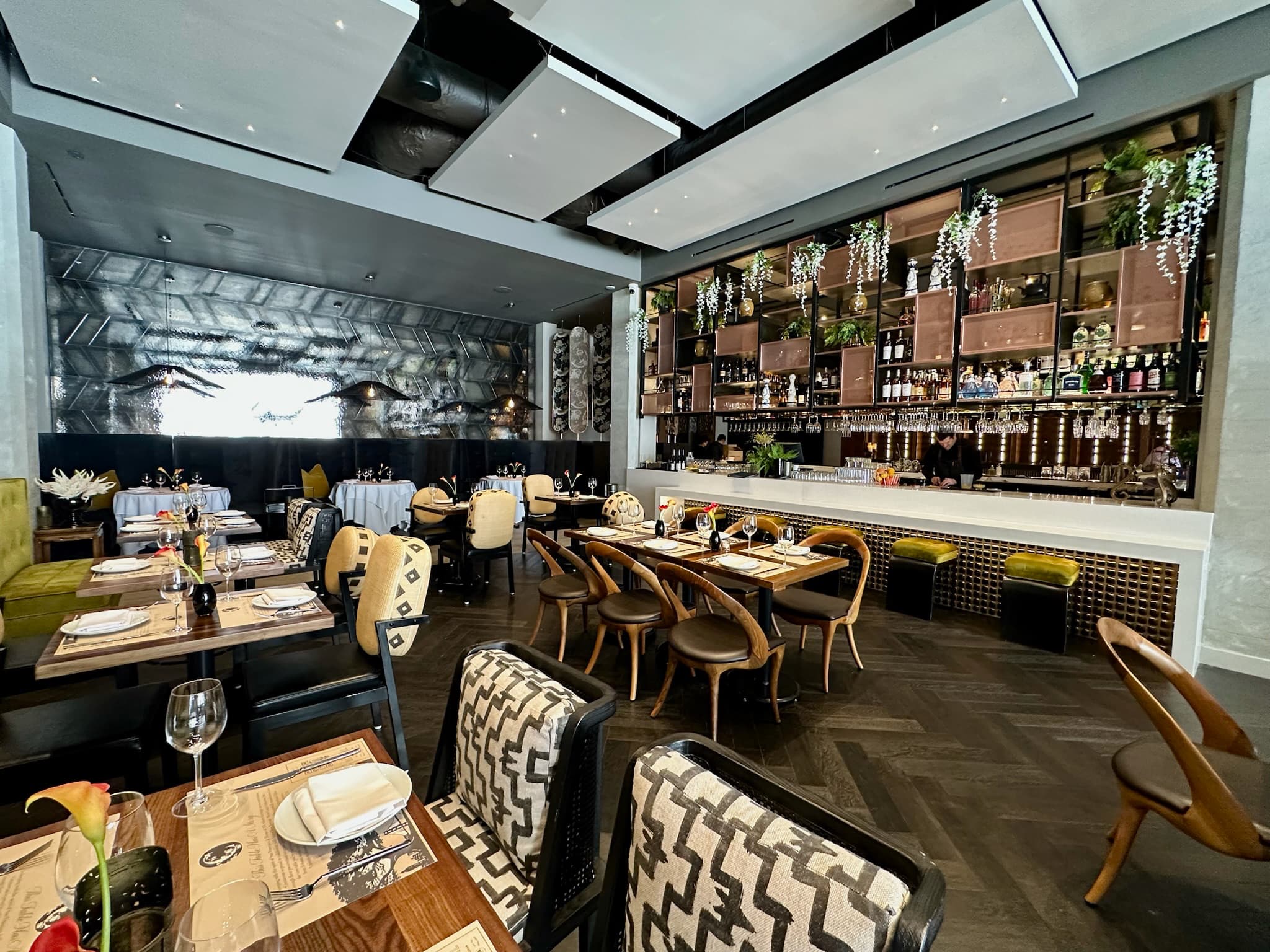The main dining room and one side of the bar at the new Crustacean San Francisco. Photo: © tablehopper.com.