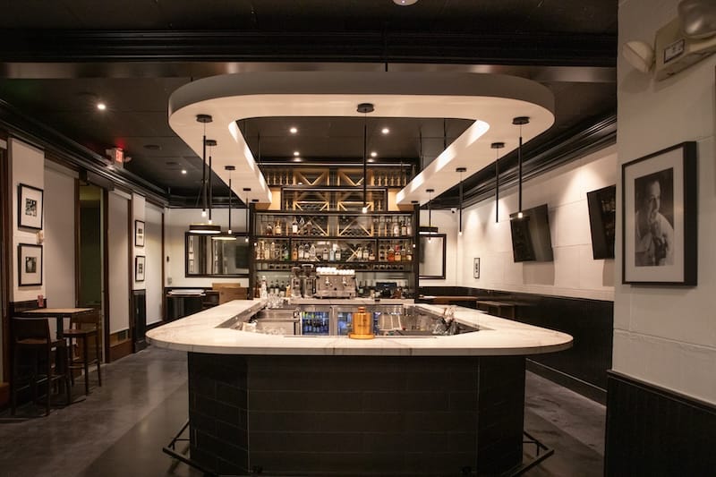 The new marble island bar at Donato Enoteca. Photo: Nadia Andreini.