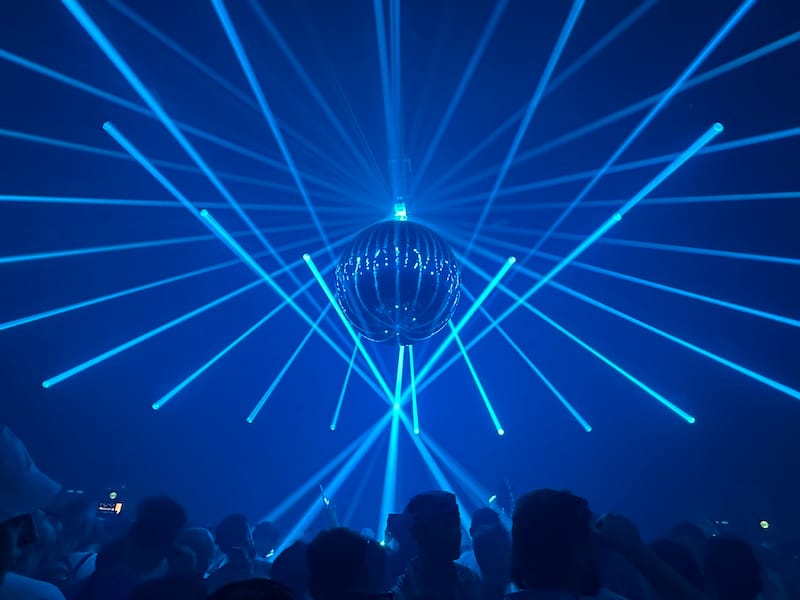 One of the many moods on the Despacio dance floor. Photo: © tablehopper.com. DESPACIO PORTOLA 2025