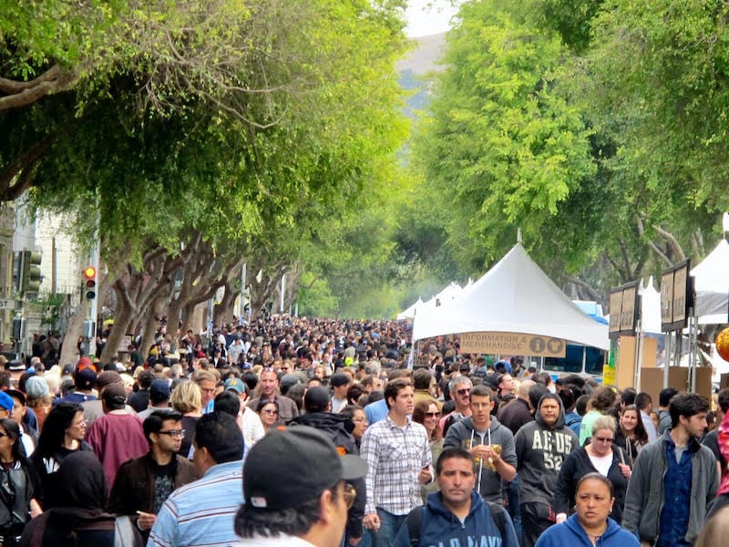 Do you remember this? Thousands turned out for the SF Street Food Festival in 2011. Photo ⓒ tablehopper.&nbsp;