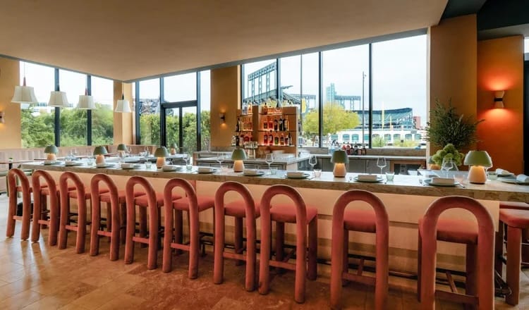 The groovy bar at the new Via Aurelia at Mission Rock. Photo courtesy of Via Aurelia.&nbsp;