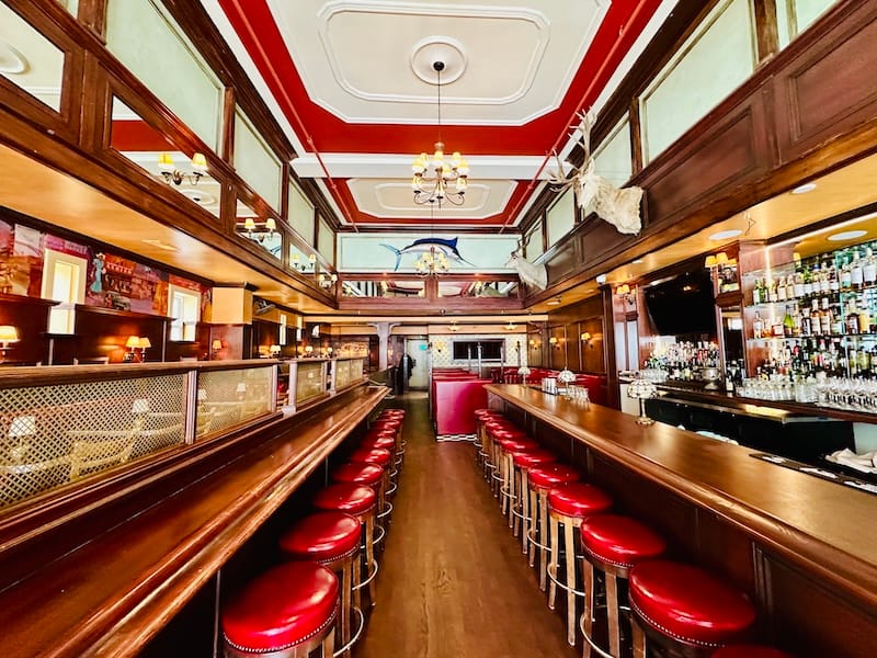The classic tavern style of Palmer’s Tavern is back and looking freshy-fresh. Photo: © tablehopper.com.