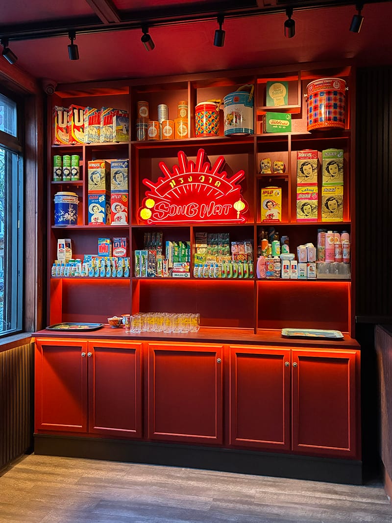 When a server station takes inspiration from the supermarket. Photo: Bureau Jules.