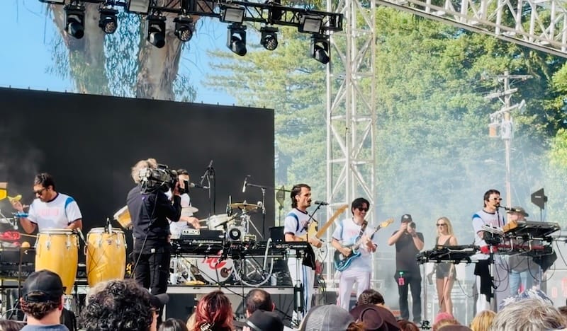 Midnight Generation played a helluva live set. Photo: © tablehopper.com.
