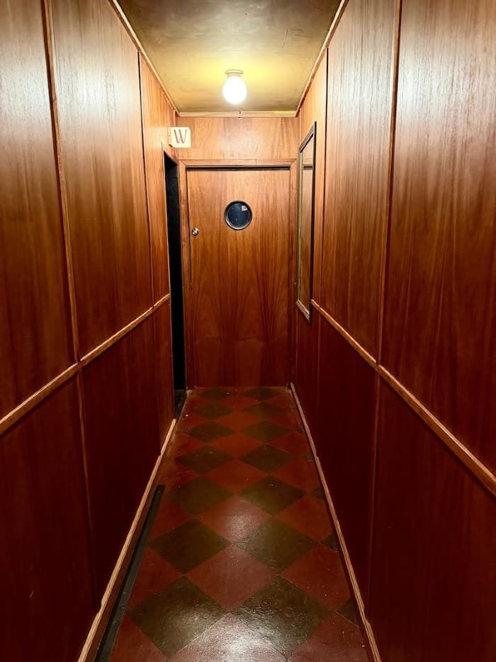 The updated hallway toward the ladies room. Photo: © tablehopper.com.
