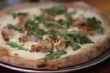 01Star_whitepiza.jpg