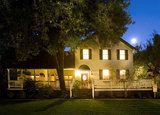 1farmhouse.jpg
