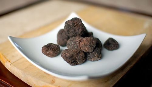 black truffle.jpg