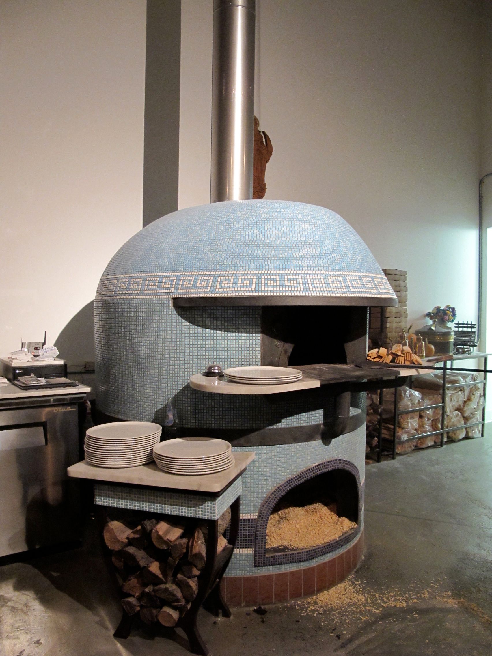 unapizzanapoletana-oven.jpg