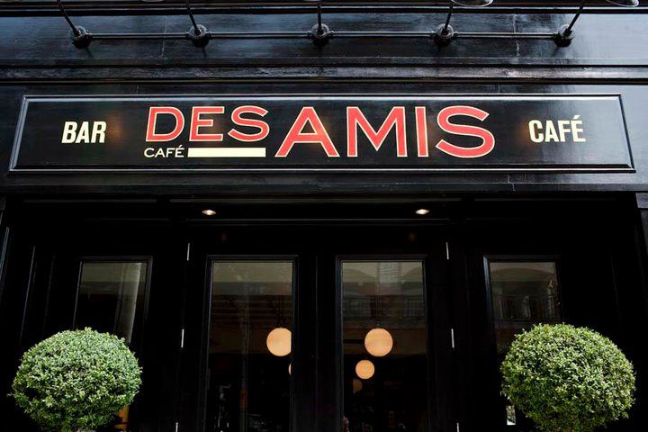 1-cafedesamis-exterior.jpg