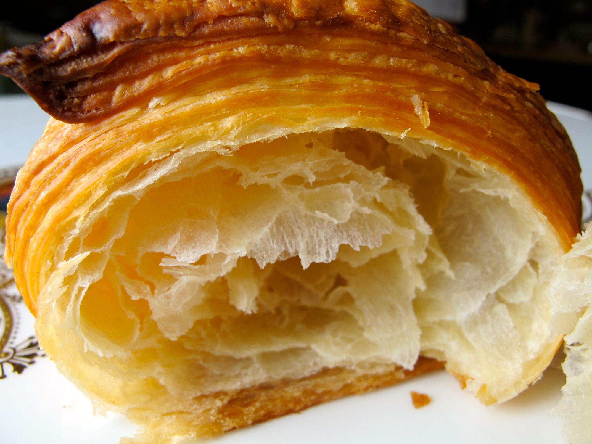 starterbakery-croissant.JPG