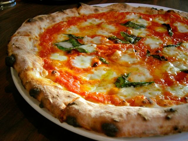 1-delpopolo-pizza.jpg