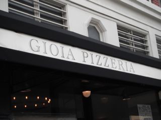 1-gioia-sign.jpg