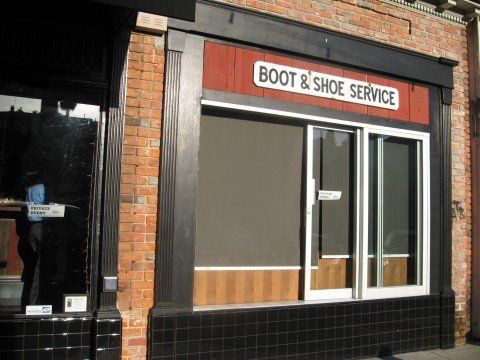 bootandshoe-exterior.jpg
