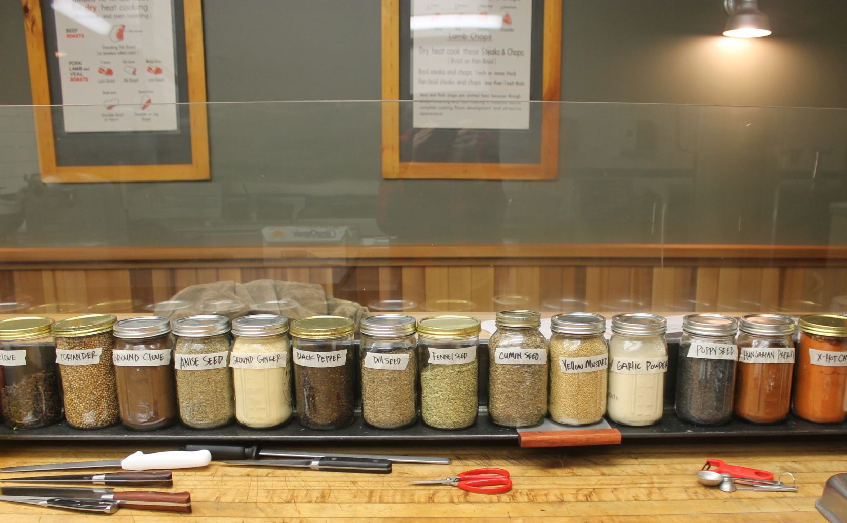 02_Pig_Pie_Spices.jpg