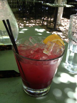 Somerset_Drink_Patio.jpg