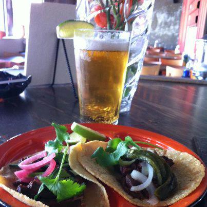 nidos_tacos_beer.jpg