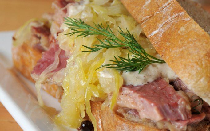 Old_world_foodTruck_sando.jpg