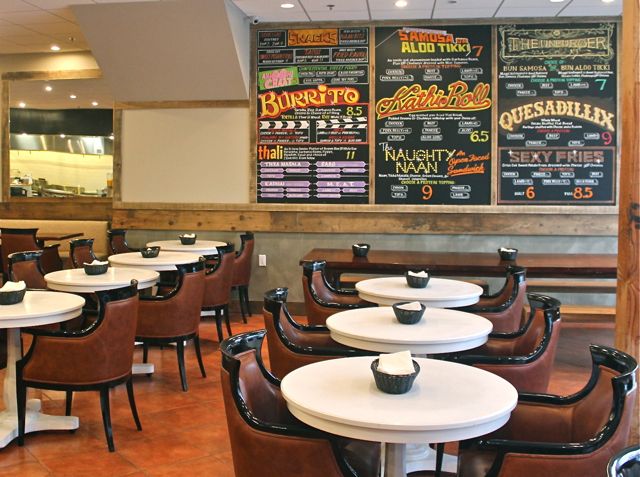 01_Curry_Up_interior.jpg