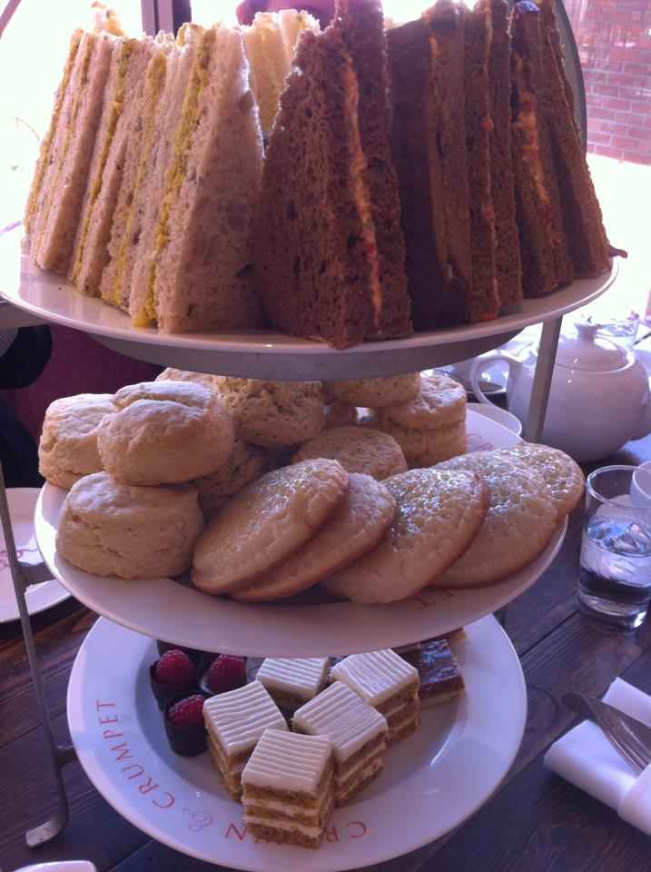 crown_crumpet_pastry_tower.jpg