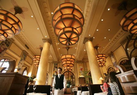 1-grand_cafe_interior.jpg