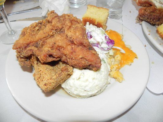 03_Southern_Cafe_Fried_Chicken.jpg