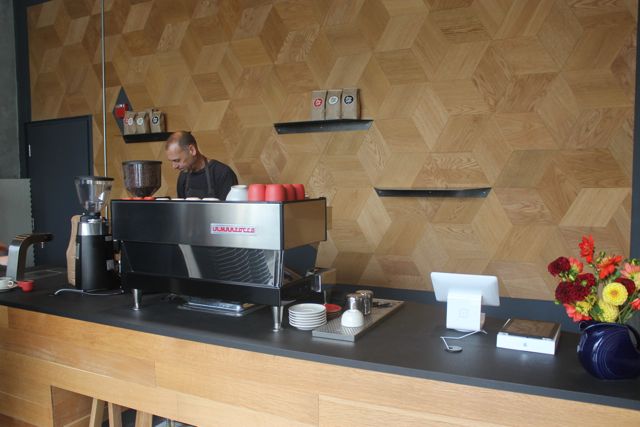 01_Linea_Espresso_Counter.jpg