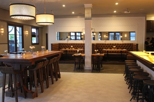 01_Sabroso_Banquette.jpg