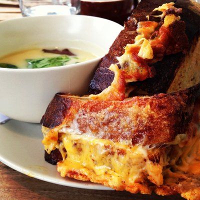 Outerlands_Grilled_Cheese.jpg