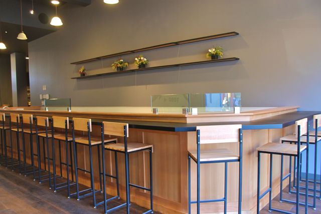 05_ICHI_Sushi_bar.jpg