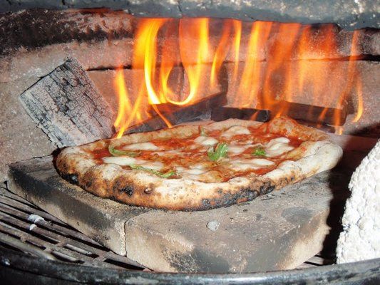 Pizza_Hacker_Yelp.jpg