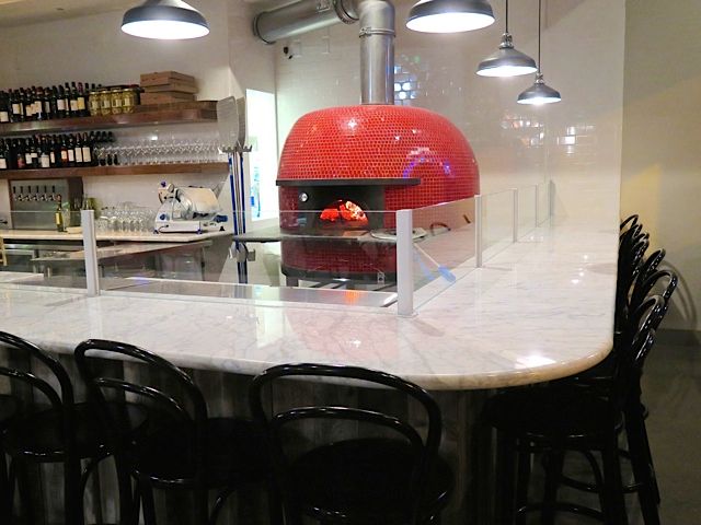 1-ilcasaro-pizzaoven.jpg