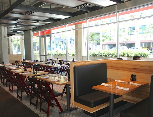 01_Red_Dog_Dining.jpg