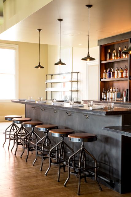 02_Commissary_bar_APick.jpg