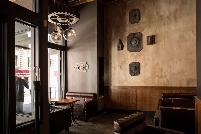bartletthall-lounge.jpg