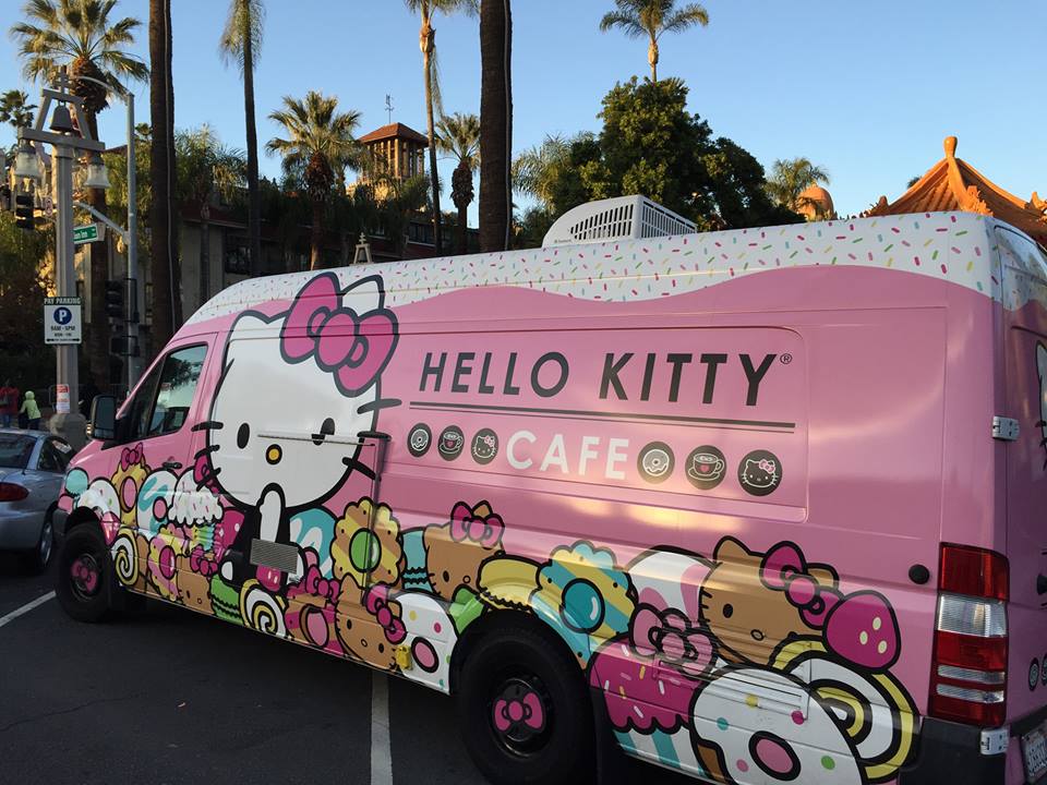 Hello_Kitty_Truck_FB.jpg