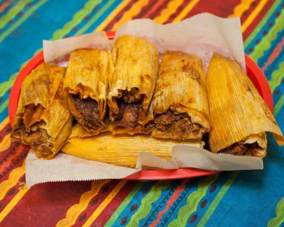 02_la_borinquena_tamales.jpg