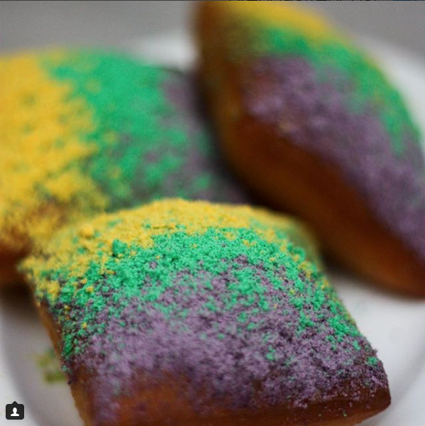 brendas-beignets-kingcake.png