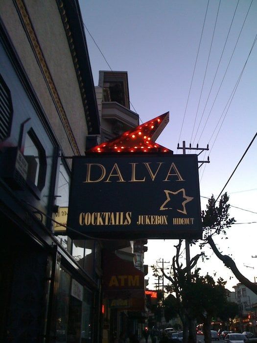 dalva-sign.jpg